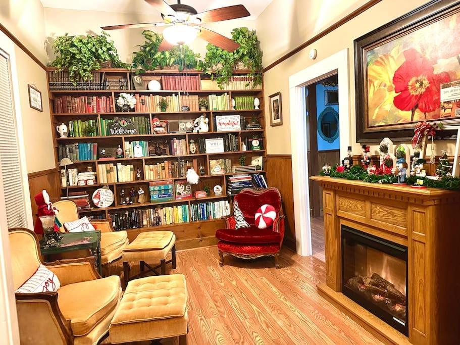 Spacious Downtown Jackson Retreat- Historic Hangout Exterior foto